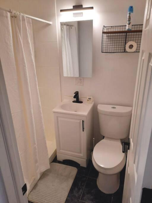 Pet Friendly Apartment Minutes From Nyc! West New York Luaran gambar