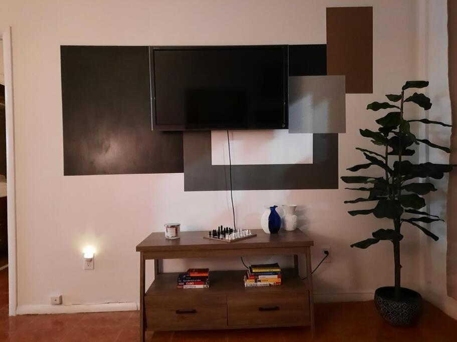 Pet Friendly Apartment Minutes From Nyc! West New York Luaran gambar